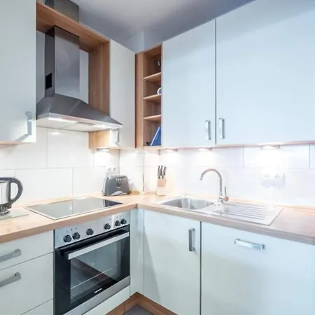 Apartment Wohnen Am App 5 *