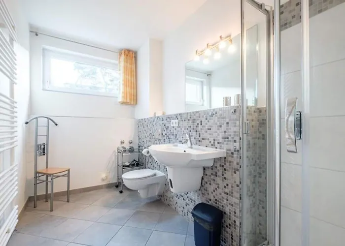 Apartment Wohnen Am App 5 *